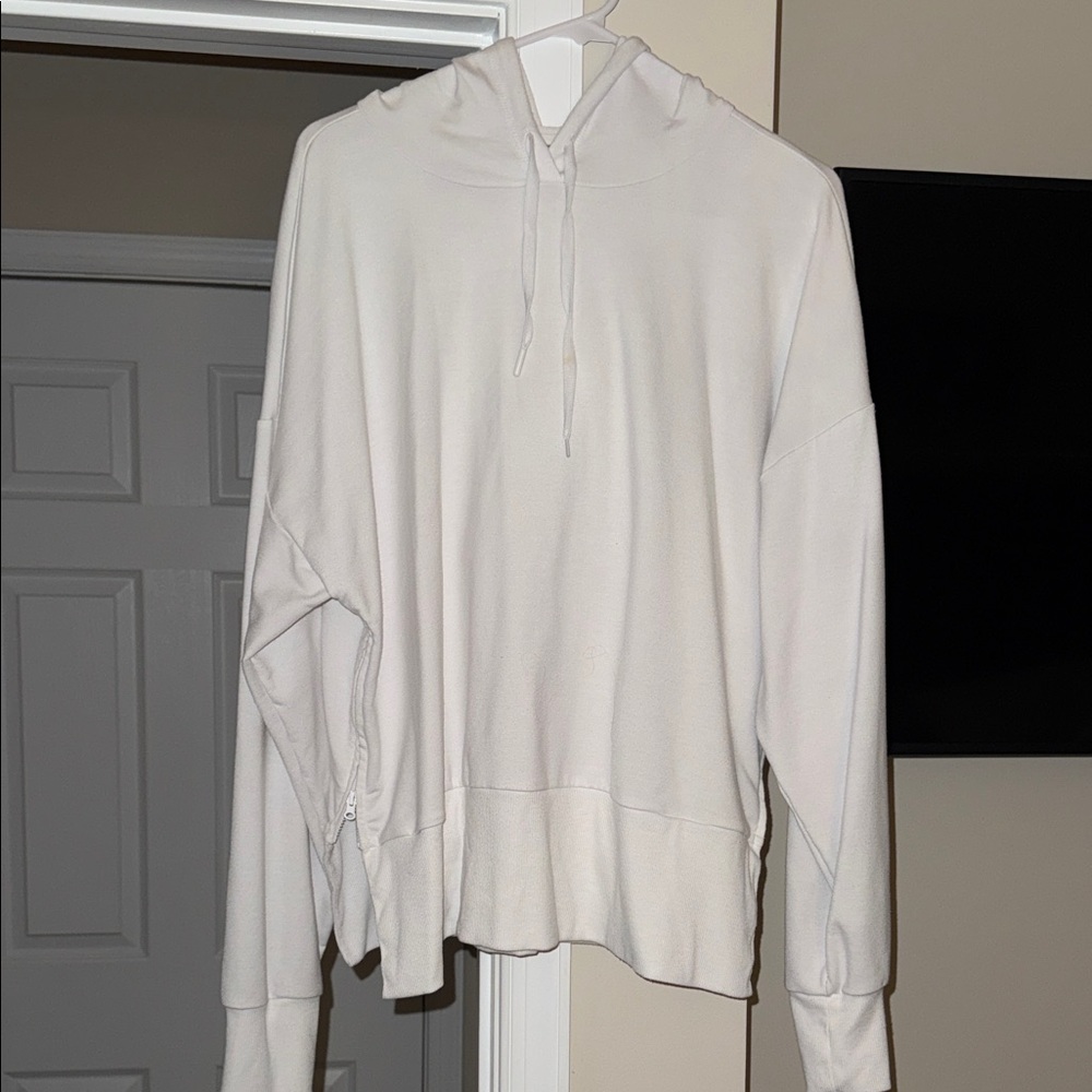 Thrive Hoodie Sweatshirt with side slits